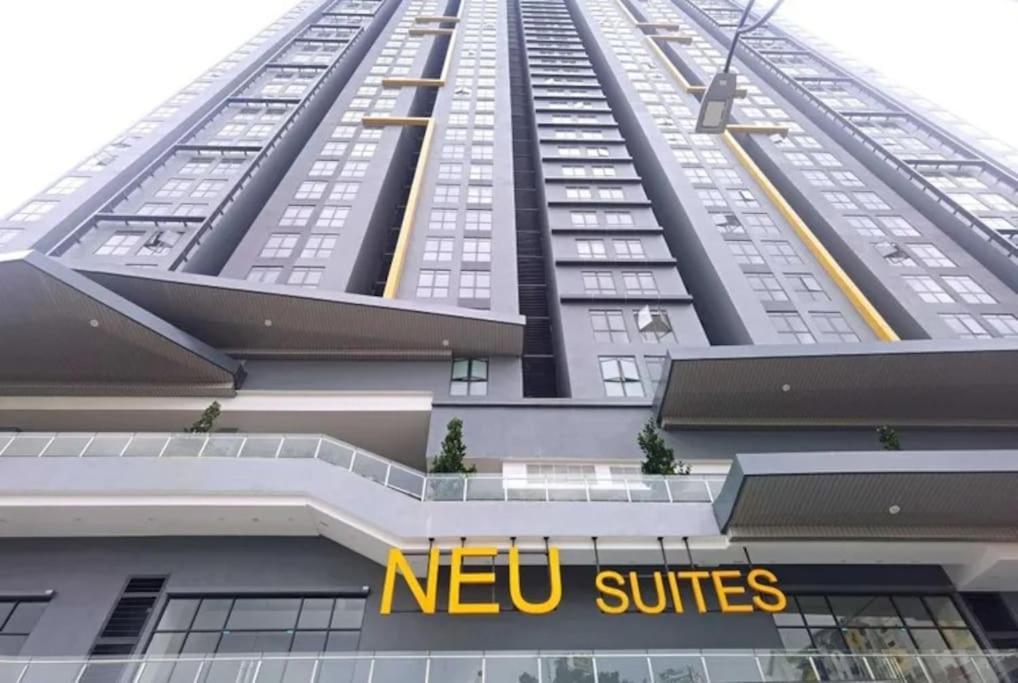 Neu By Cozy Unit L30rb 2pax Near Klcc & Jelatek Lrt Kuala Lumpur